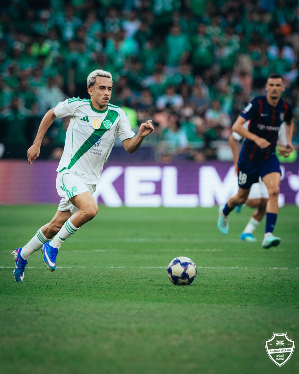 ALAHLI_FCEN's tweet image. First half highlights 📸

#AlAhli | #ACLElite