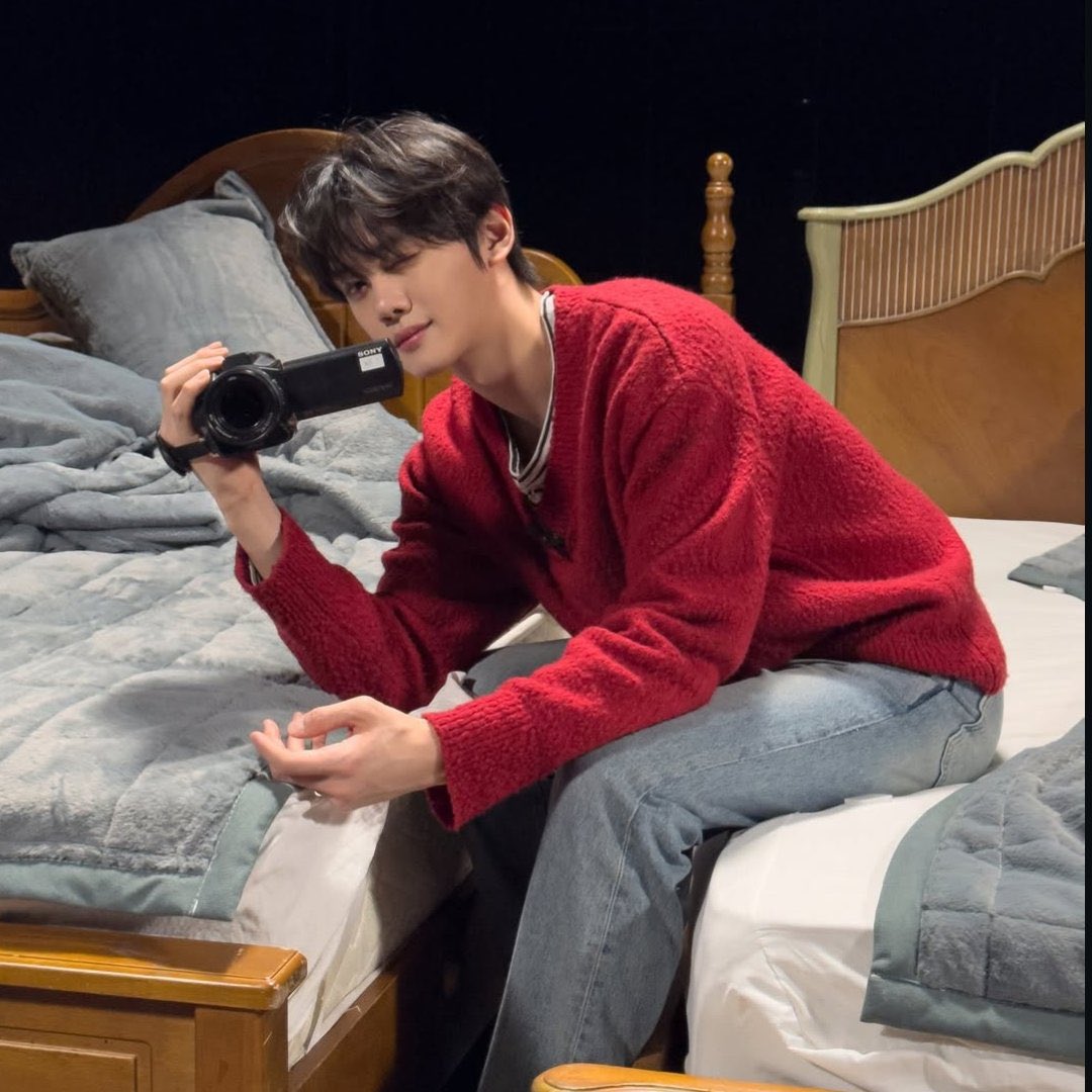 Marie🍓 tweet media