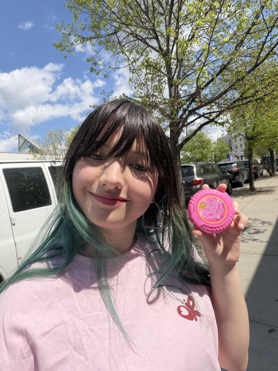 Liv’s Hub (Megs🩷) tweet media