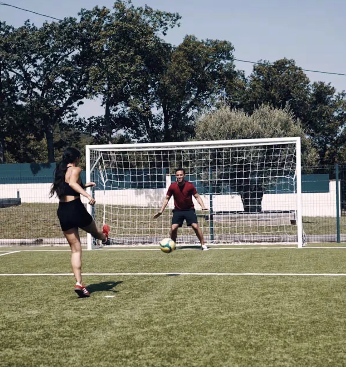 Footballogue tweet media