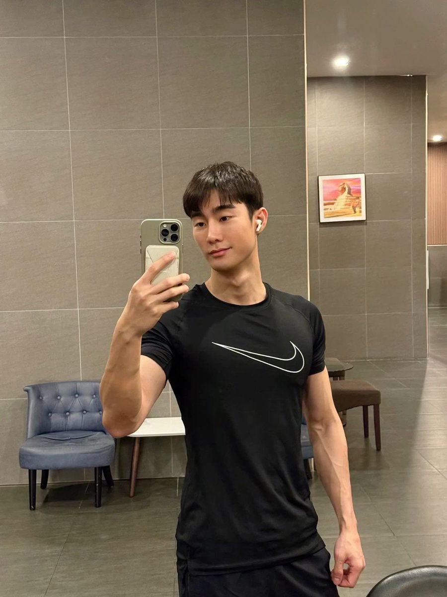 josswayad's tweet image. joss, krating, force few tweets AU.

balada capek intern.

#jossgawin #kratingmeen #forcebook