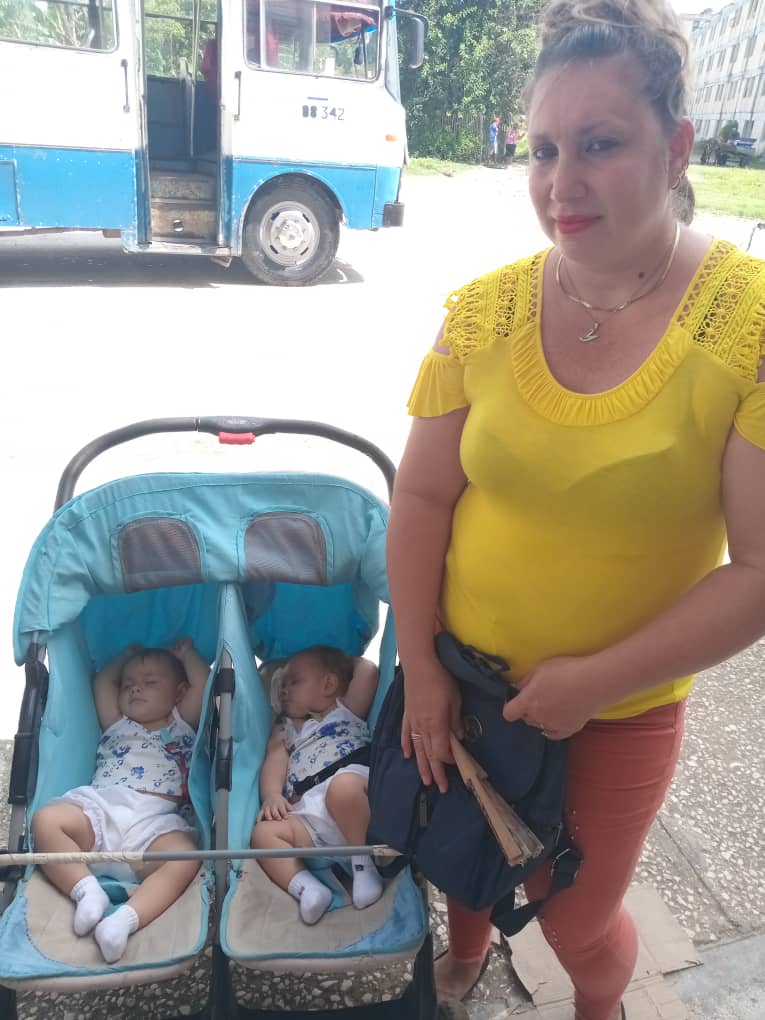 PamiHlg's tweet photo. PAMI Holguín, el uso de lactancia artificial no está recomendado en ningún caso, la lactancia materna es la más segura y la que ha demostrado bajar la ocurrencia de broncoaspiración.@QueipoRuiz @yamelverdecia https://t.co/UGhxYFve9T