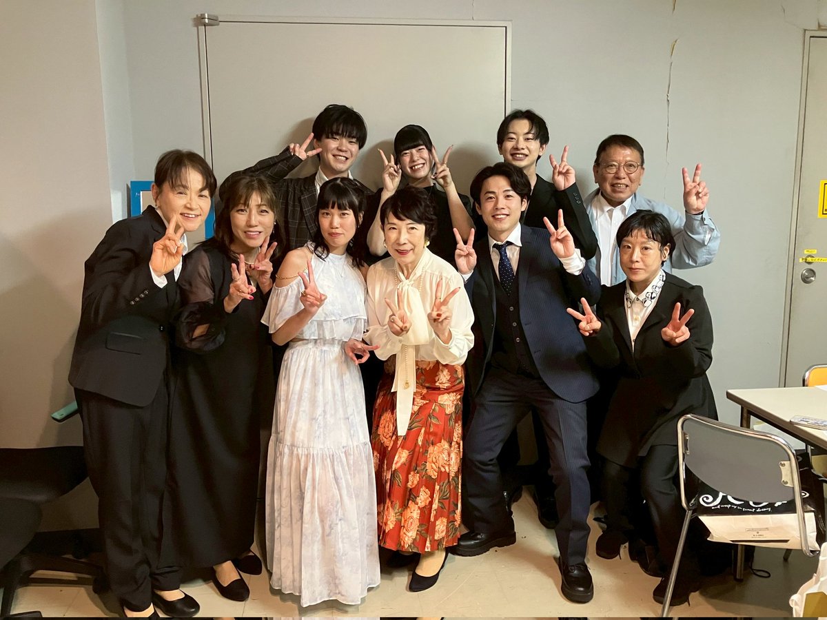 hirokomits's tweet photo. 本日、映画「SUN」の上映でした。
ご来場くださった皆さま、本当にありがとうございました。
仲間たちと過ごした時間は大切な思い出になりました。感謝の気持ちでいっぱいです。
 #映画SUN #舞台挨拶 #感謝 #俳優
 #舞台挨拶 #出演作品 #俳優 #女優 #感謝 #さい鹿秀吉 https://t.co/omL8u9wZLj