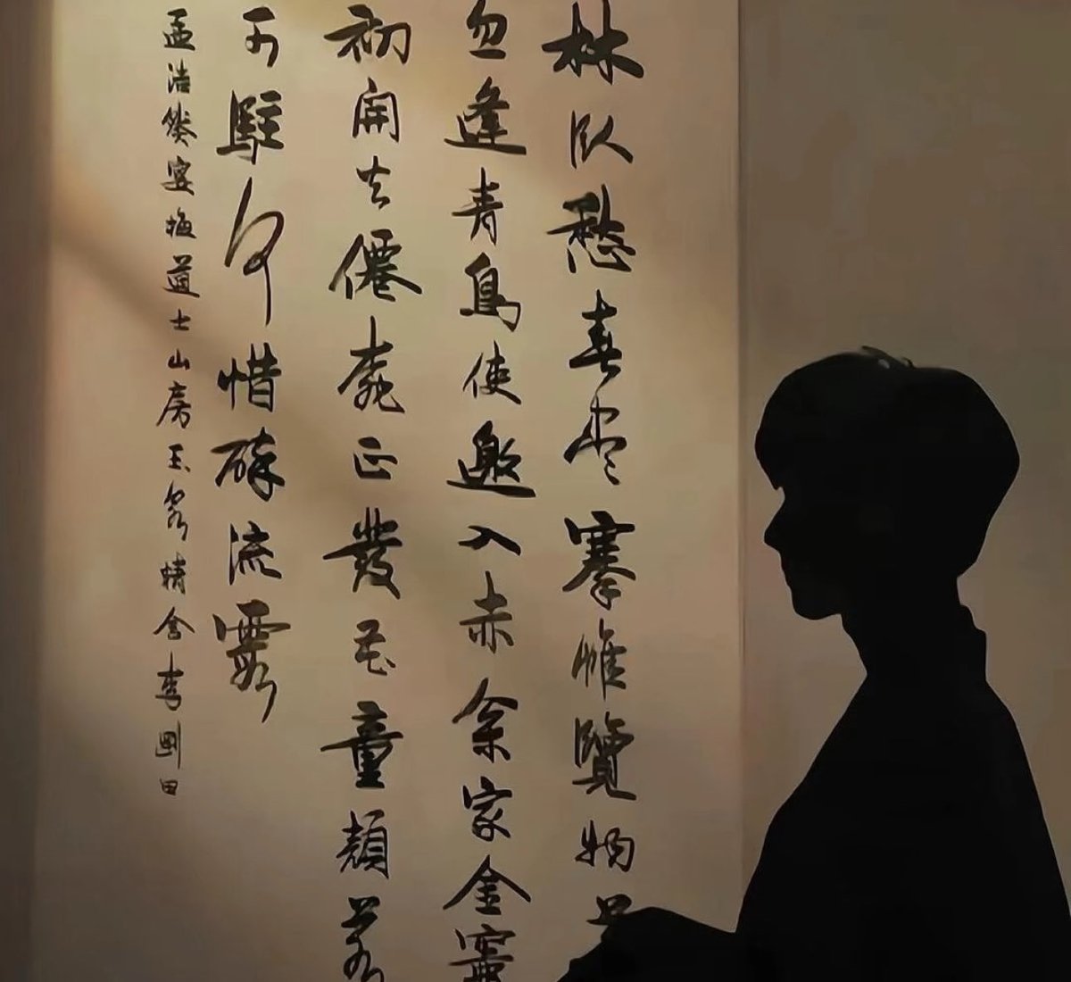 Jun1249661's tweet photo. 以后做交易一定要改掉一个坏习惯，
不要盯着自己的亏损，盯着亏损只会影响你的拔刀速度。
重要的事情说三遍：
不要盯着亏损 
不要盯着亏损 
不要盯着亏损 https://t.co/TPVC3wU5bl