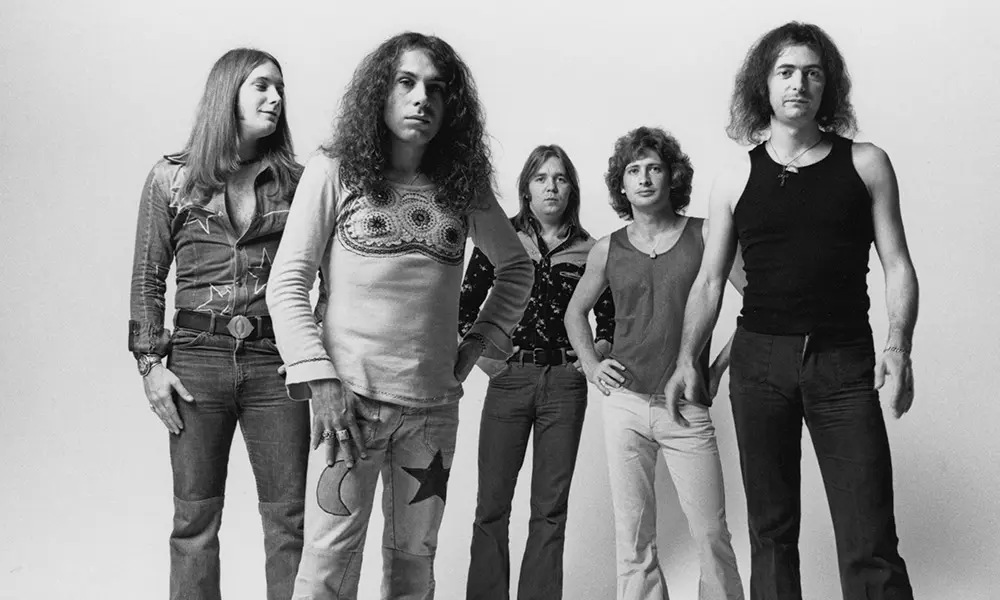 GenTXer2 tweet media