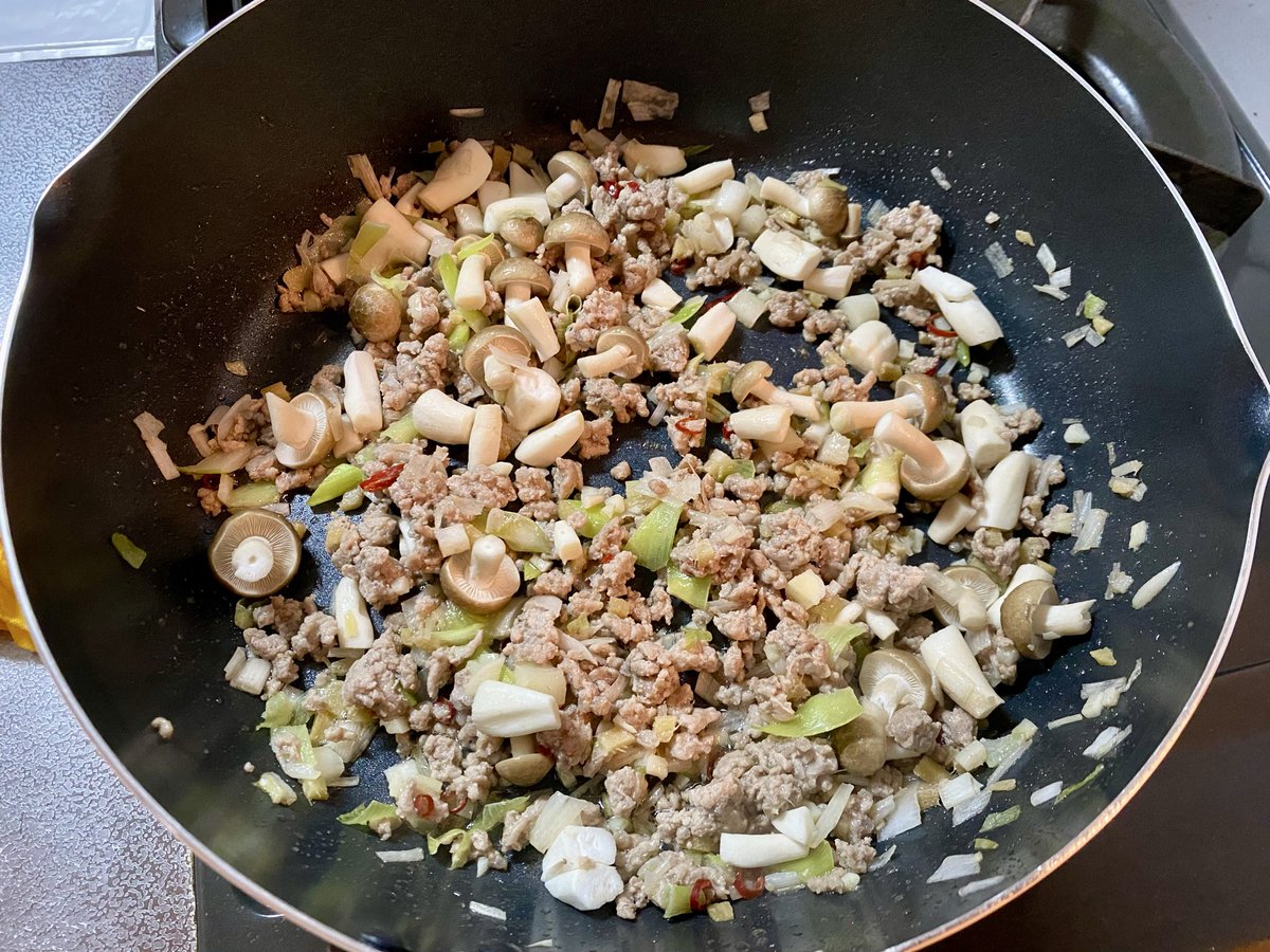 ハロー植田 tweet media