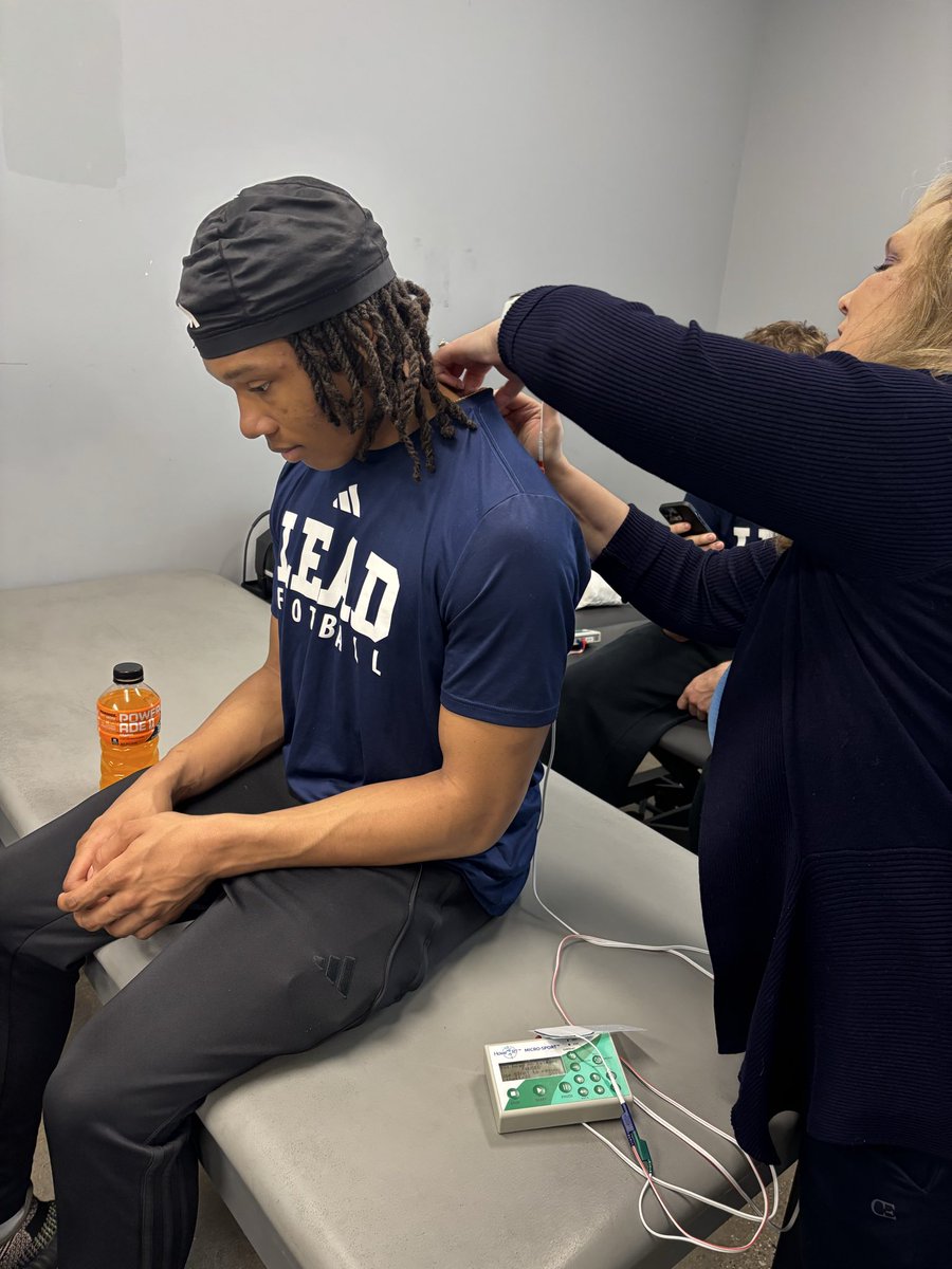 LEADPrepAcad's tweet photo. Friday = Tutors + Treatment.
Appreciate #MicroSport for delivering NFL-level recovery for our guys.
#SpringBall #K1NGS #DevelopHere
๐๐ https://t.co/RuQM1mkAe2 https://t.co/T40Udy3HU0