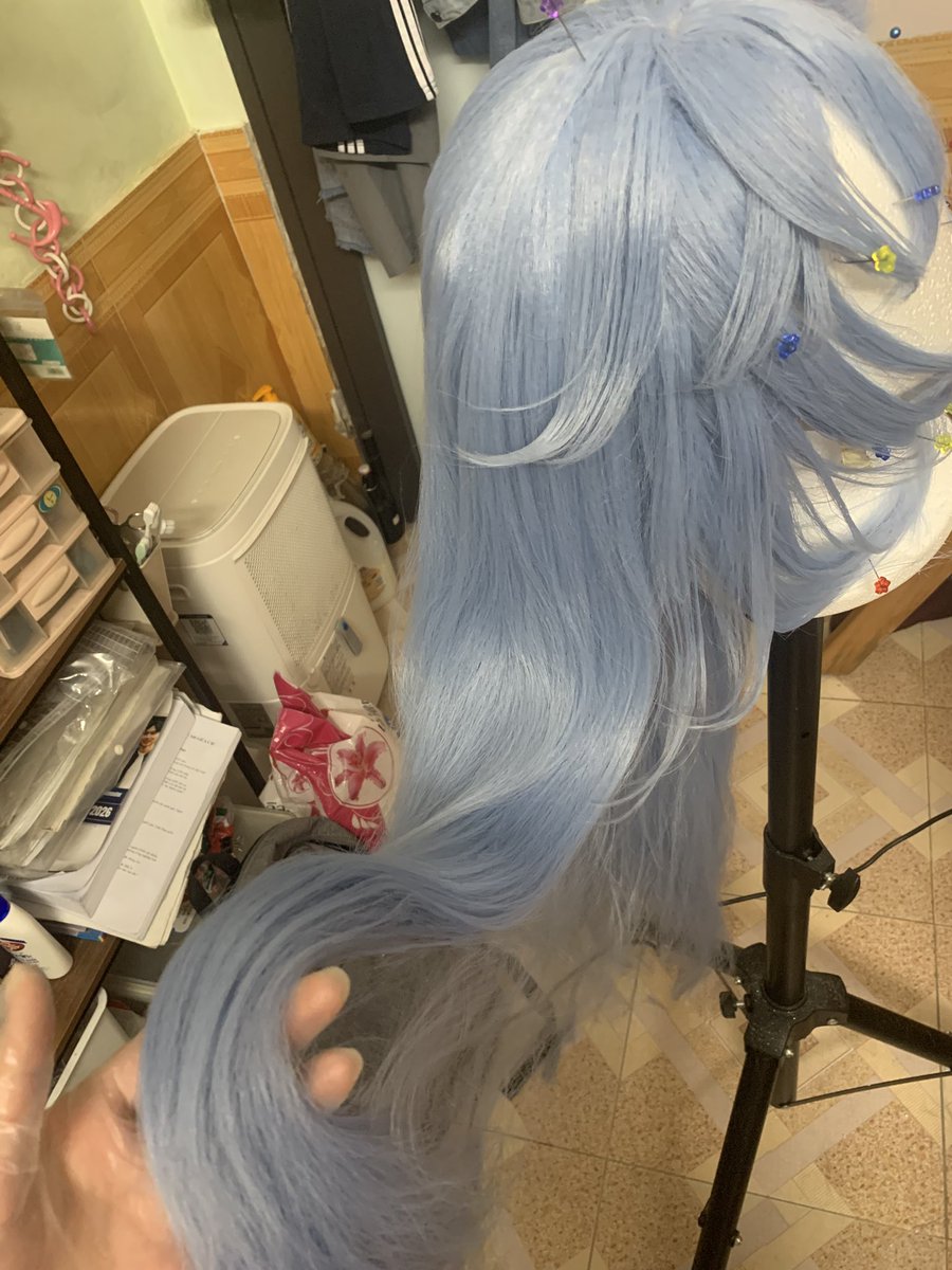 Rinyaameow's tweet image. đau lưng với cái wig này
#wig