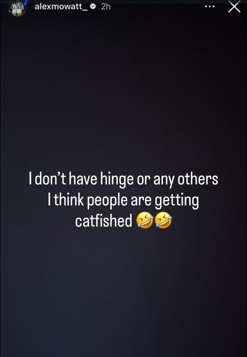 ALBIONFANTV's tweet image. Someone's pretending to be  Alex Mowatt on Hinge 😭😭😭

#wba