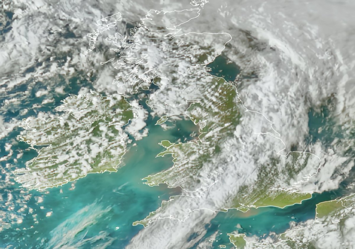 UK and Ireland at 1540 UTC. EUMETSAT.
