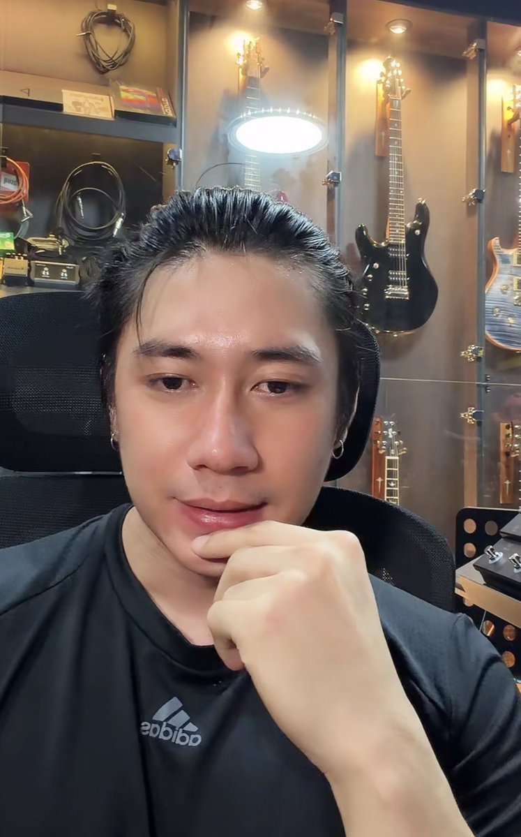 🌻M 🌻 tweet media