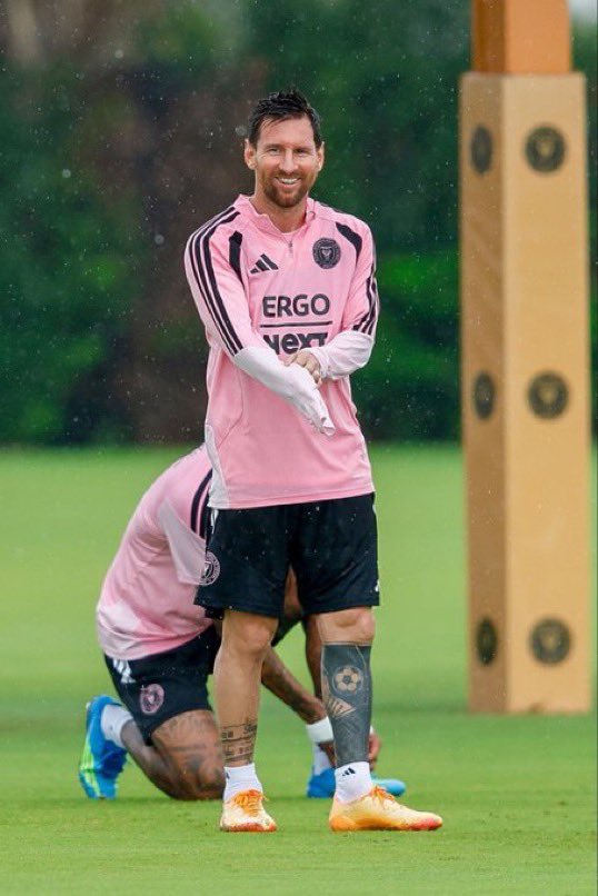 The Touchline | 𝐓 tweet media