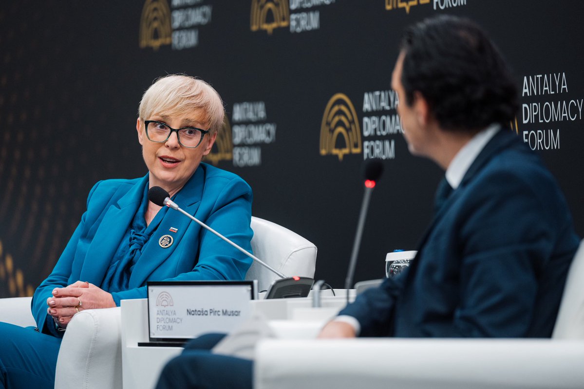 Nataša Pirc Musar tweet media