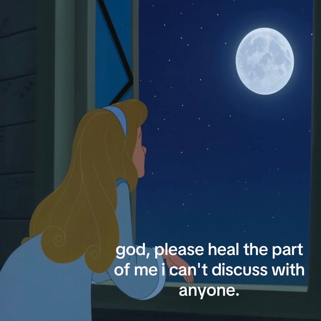 Disappear tweet media