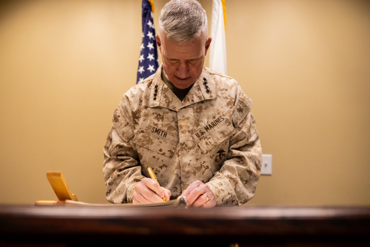 Commandant of the @USMC tweet media