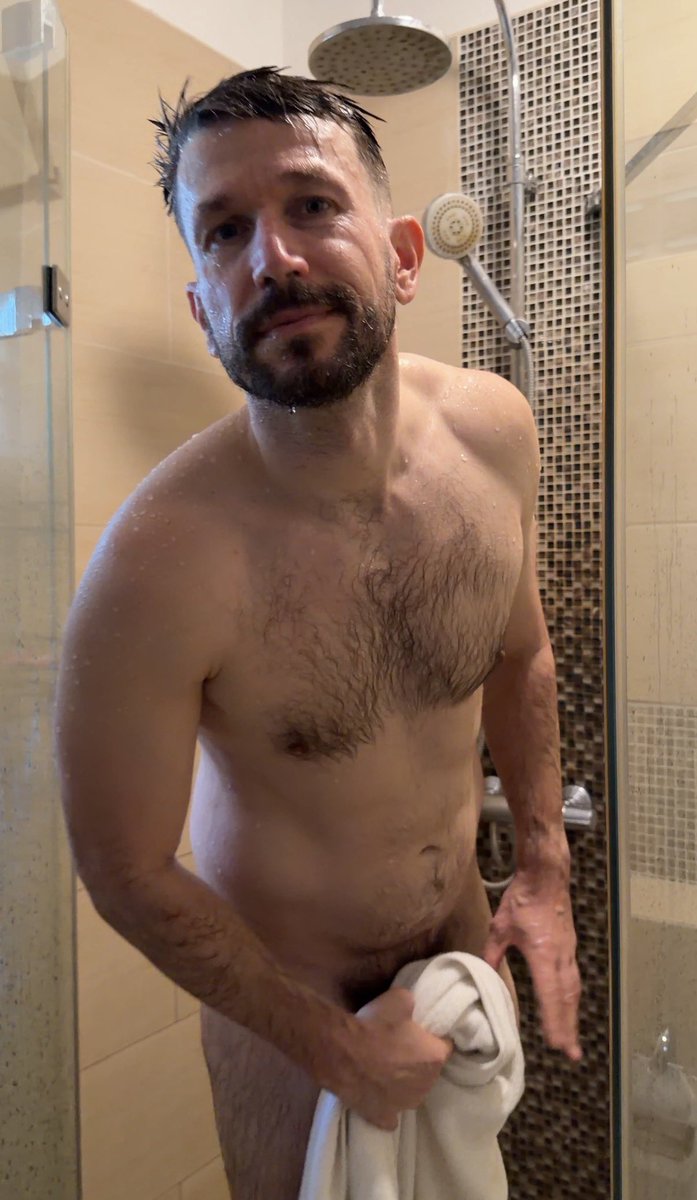 insideRob's tweet photo. 🤣👋🏼😈💦 https://t.co/oeqmm5RsR3