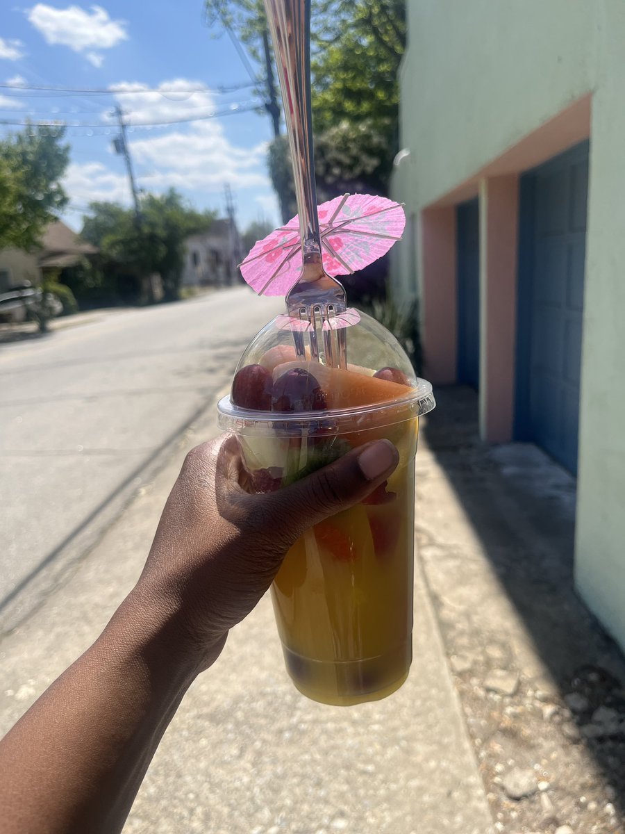 Currency Frequency tweet media