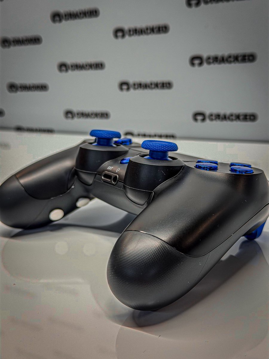Cracked Controller tweet media