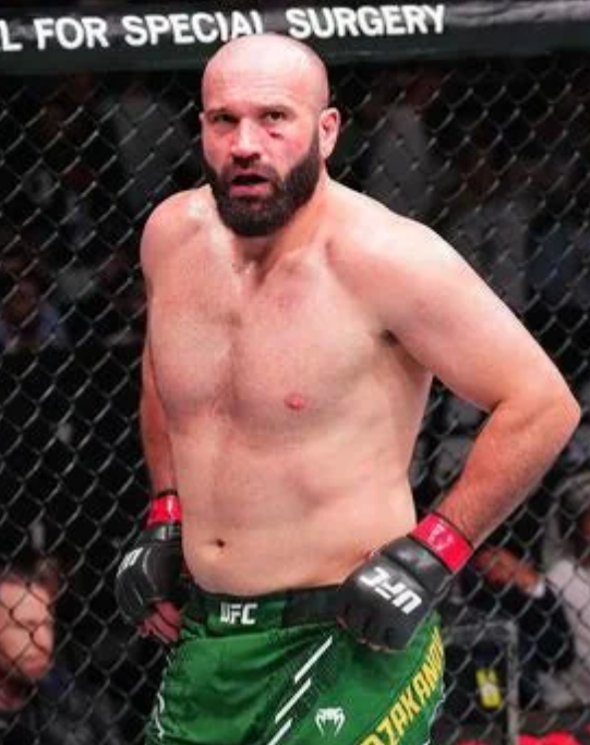 MMA FIXED tweet media