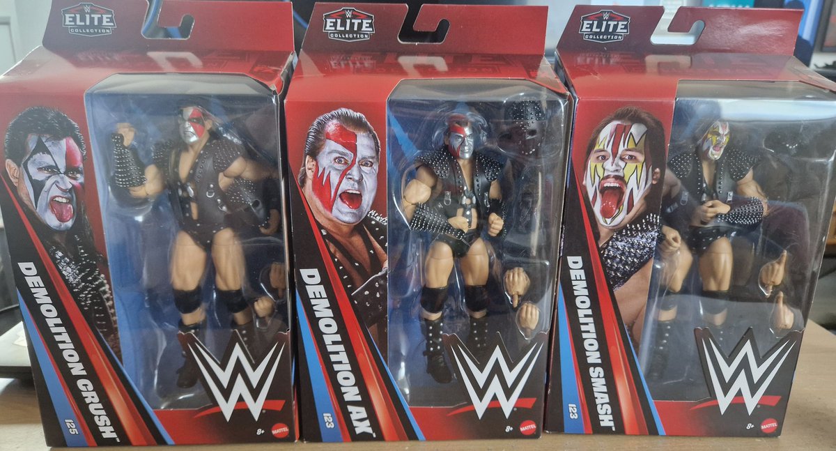 Rdf_1987's tweet photo. @paulyj2685 Managed to find them today, wasn't looking for them and seen them in a shop. https://t.co/LB1ugs0Q8g