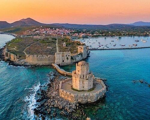 Greece Tours tweet media