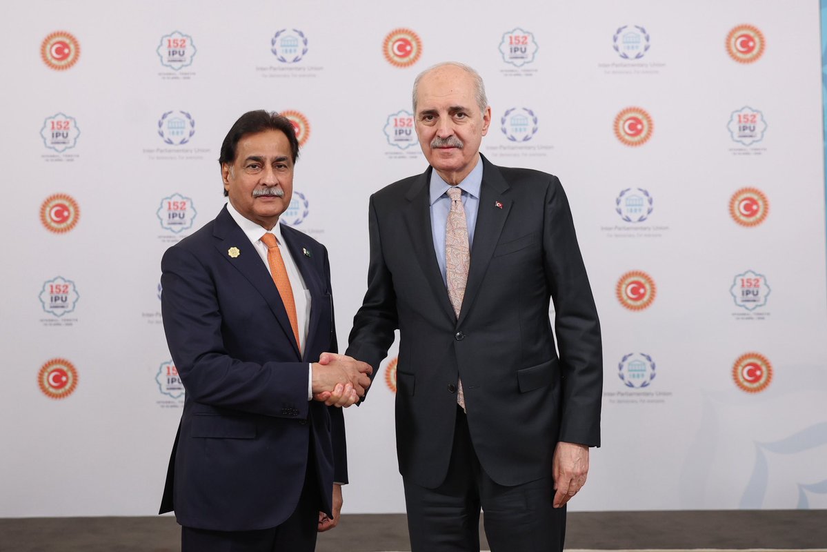 TBMMresmi's tweet image. Türkiye Büyük Millet Meclisi Başkanımız @NumanKurtulmus, Pakistan Ulusal Meclisi Başkanı Serdar Ayaz Sadık ile Parlamentolar Arası Birlik (PAB) 152. Genel Kurulu marjında İstanbul’da bir araya geldi. #IPU152