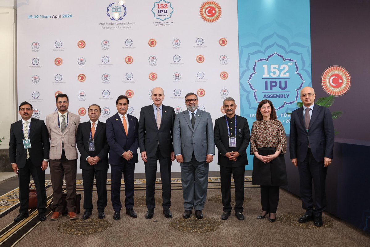 TBMMresmi's tweet image. Türkiye Büyük Millet Meclisi Başkanımız @NumanKurtulmus, Pakistan Ulusal Meclisi Başkanı Serdar Ayaz Sadık ile Parlamentolar Arası Birlik (PAB) 152. Genel Kurulu marjında İstanbul’da bir araya geldi. #IPU152
