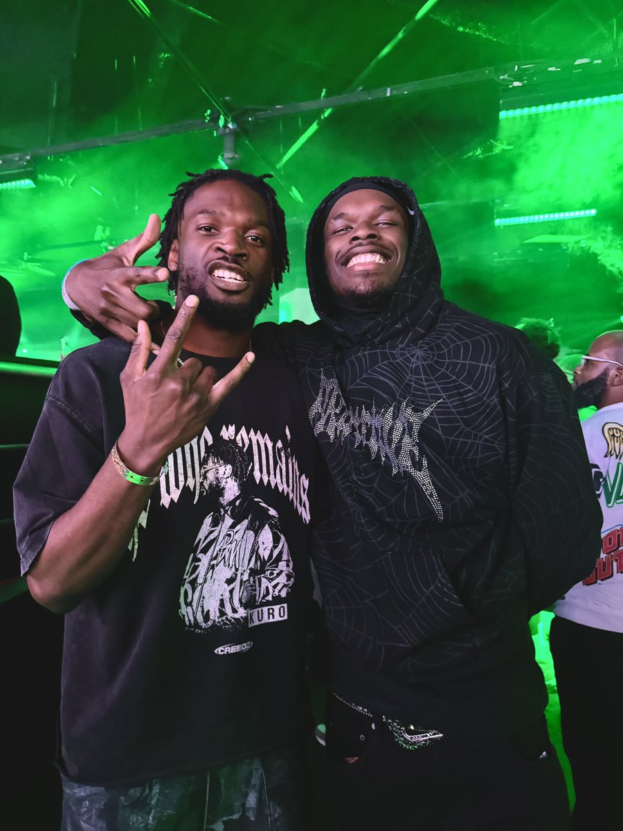 “𝐌𝐑 𝐇𝐘𝐏𝐄” KURO tweet media