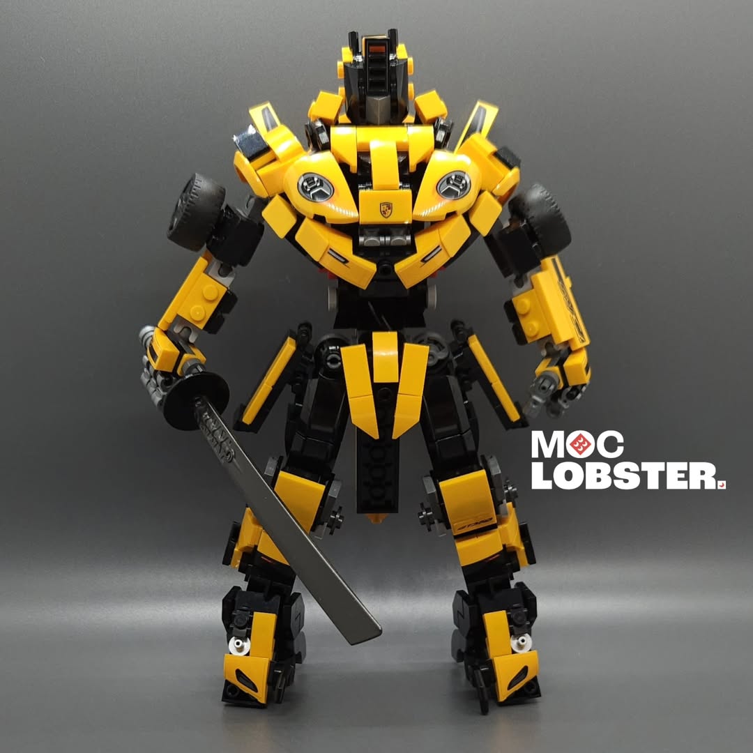 lgmbricks's tweet image. Lego Moc Transformers 
Made from the 911 GT3 RS Speed Champion

Please follow...
credit 👉 moc_lobster | Instagram
Rebricable : Moc_lobster

#lego #moc #transformers