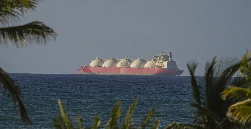 As shown in the chart, cruise stocks surged.
Easing geopolitical tensions lowered oil prices and fully opened shipping lanes, cutting fuel costs, boosting efficiency, and restoring investor confidence in the sector’s profitability