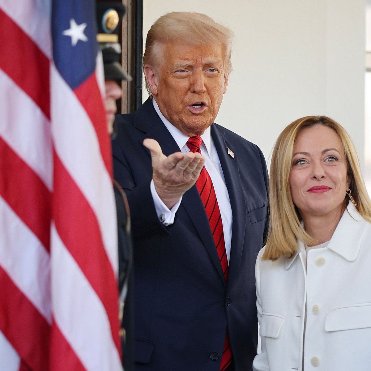 Victoria tweet media