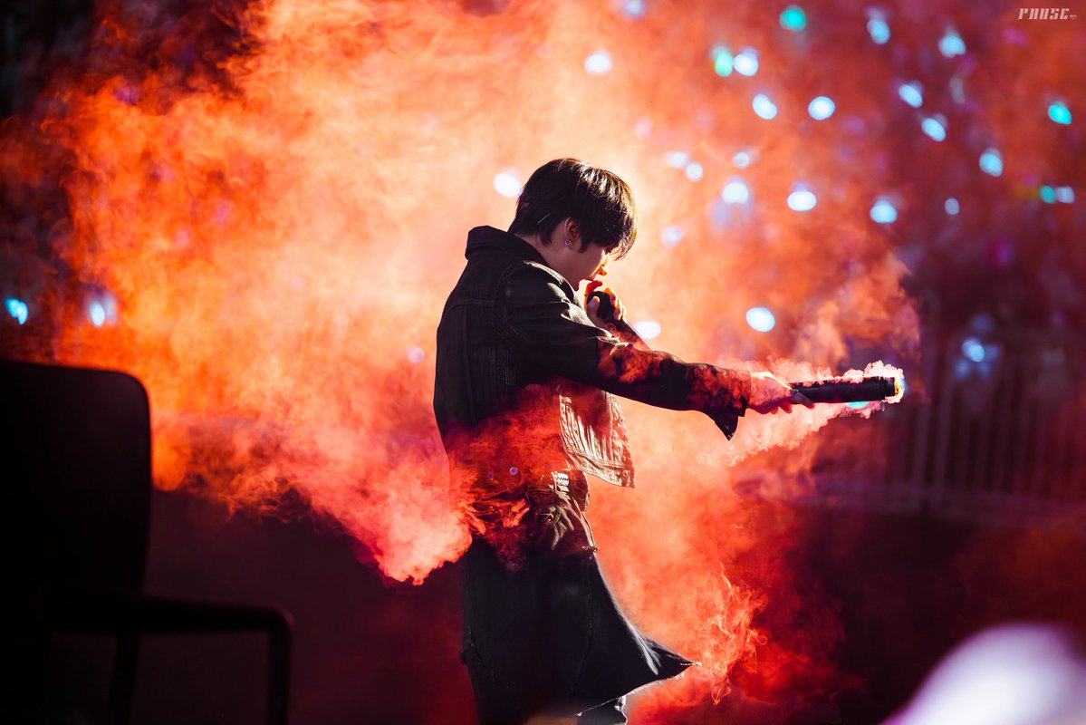 Pause_1025's tweet image. [HD] 20260404 Stray Kids 6TH FANMEETING .・✭ STAY in Our Little House ✭ Day3

#리노 #LeeKnow
#스트레이키즈 #StrayKids