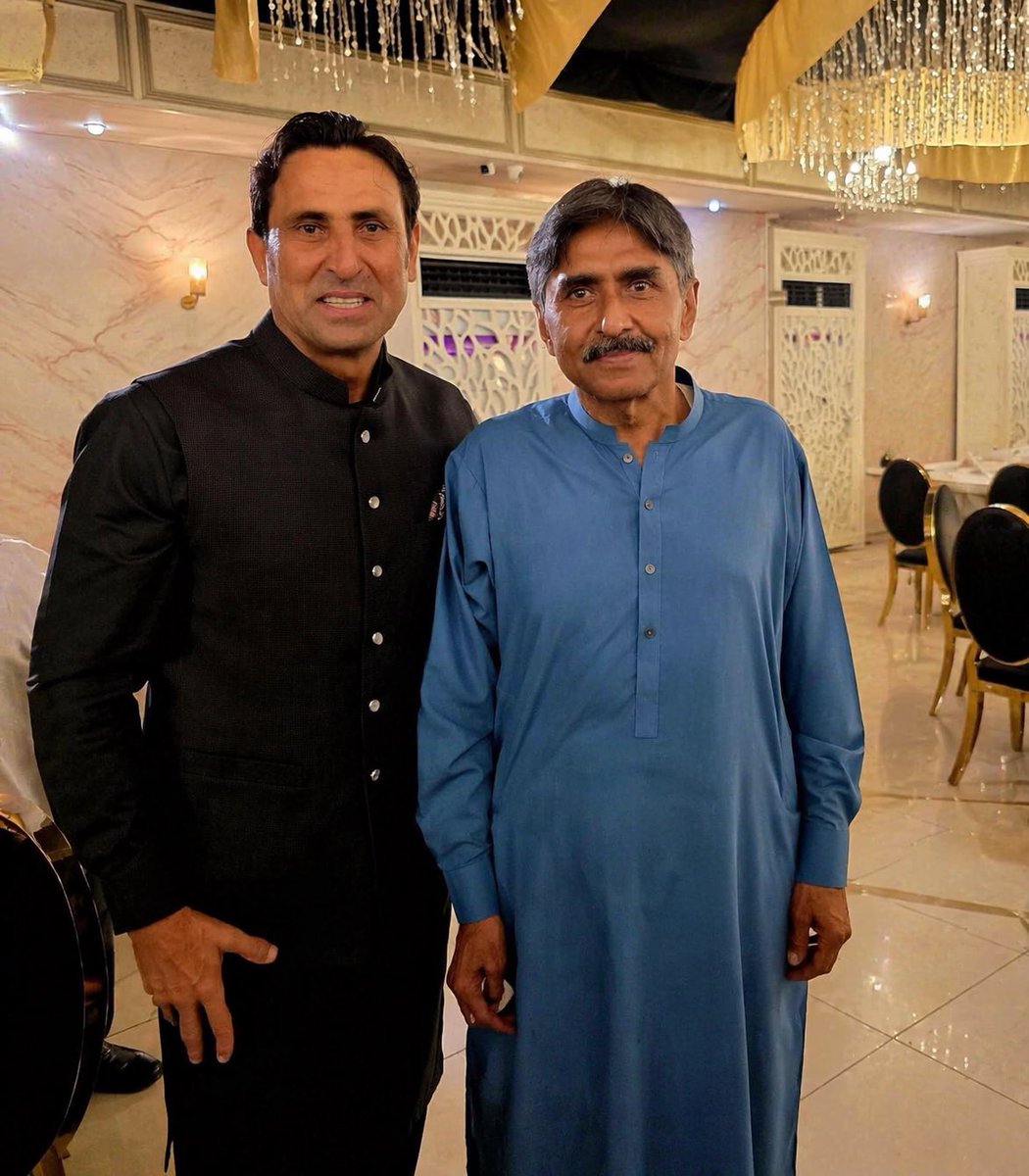 Younus Khan tweet media