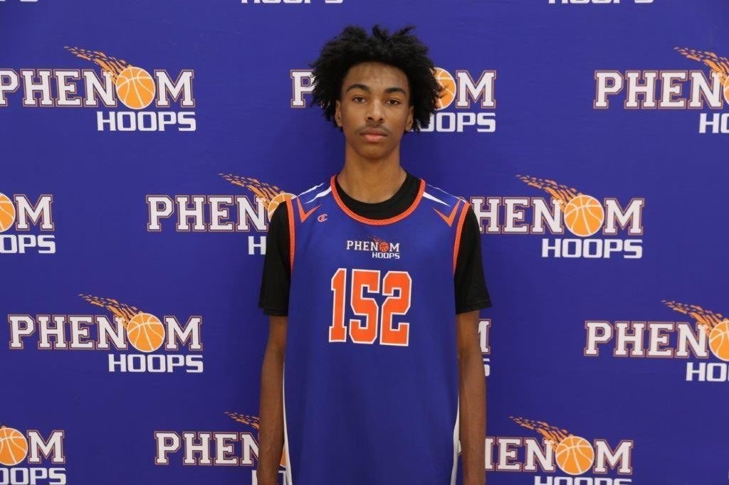 Phenom_Hoops's tweet photo. Rankings Breakdown for North Carolina’s Class of 2027

Hunter McGrath (@huntermcgrath14)
Justin Frye (@Ncwildcats2022)
Chris Gomez (@G0mez_1214)
Nixon Wright (@Nixonwright_)

READ ||: https://t.co/Zg4dx10LZX #PhenomHoops https://t.co/bFEiIUkEvV