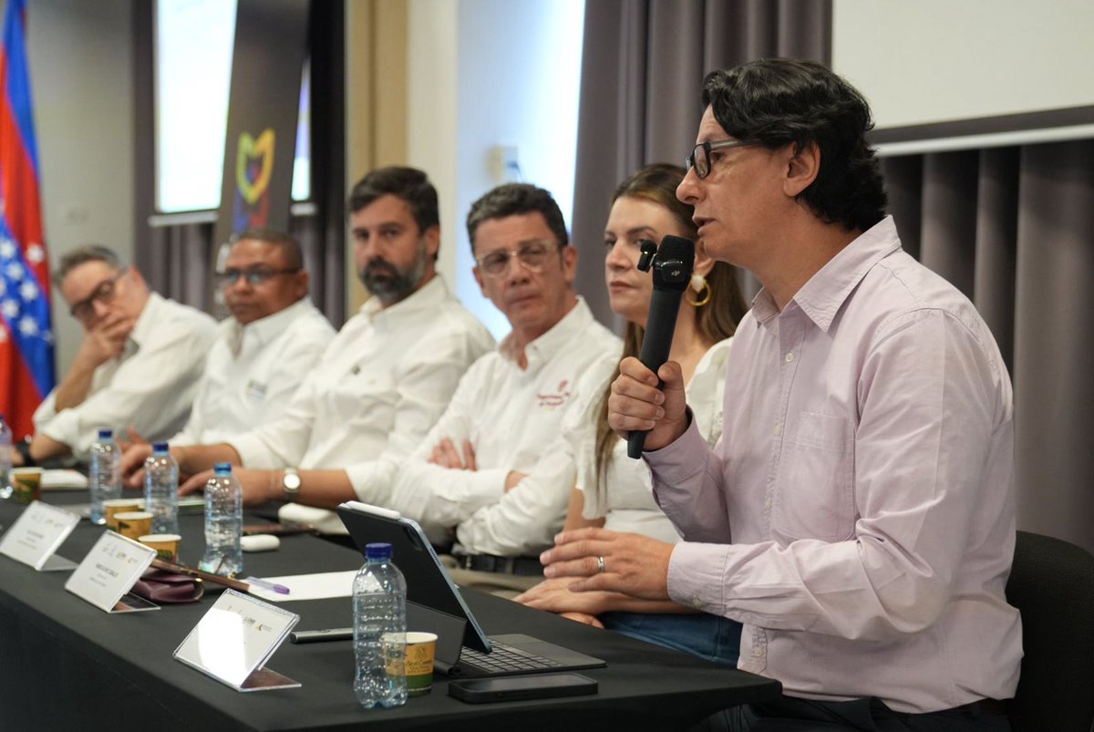 Asocapitales tweet media