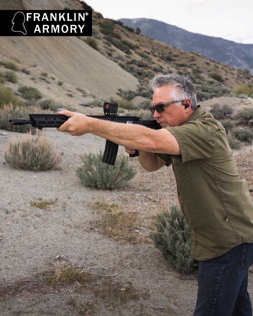 FranklinArmory's tweet image. Range day this weekend! You picking Osprey Defense piston or F22? #2A #PewPew