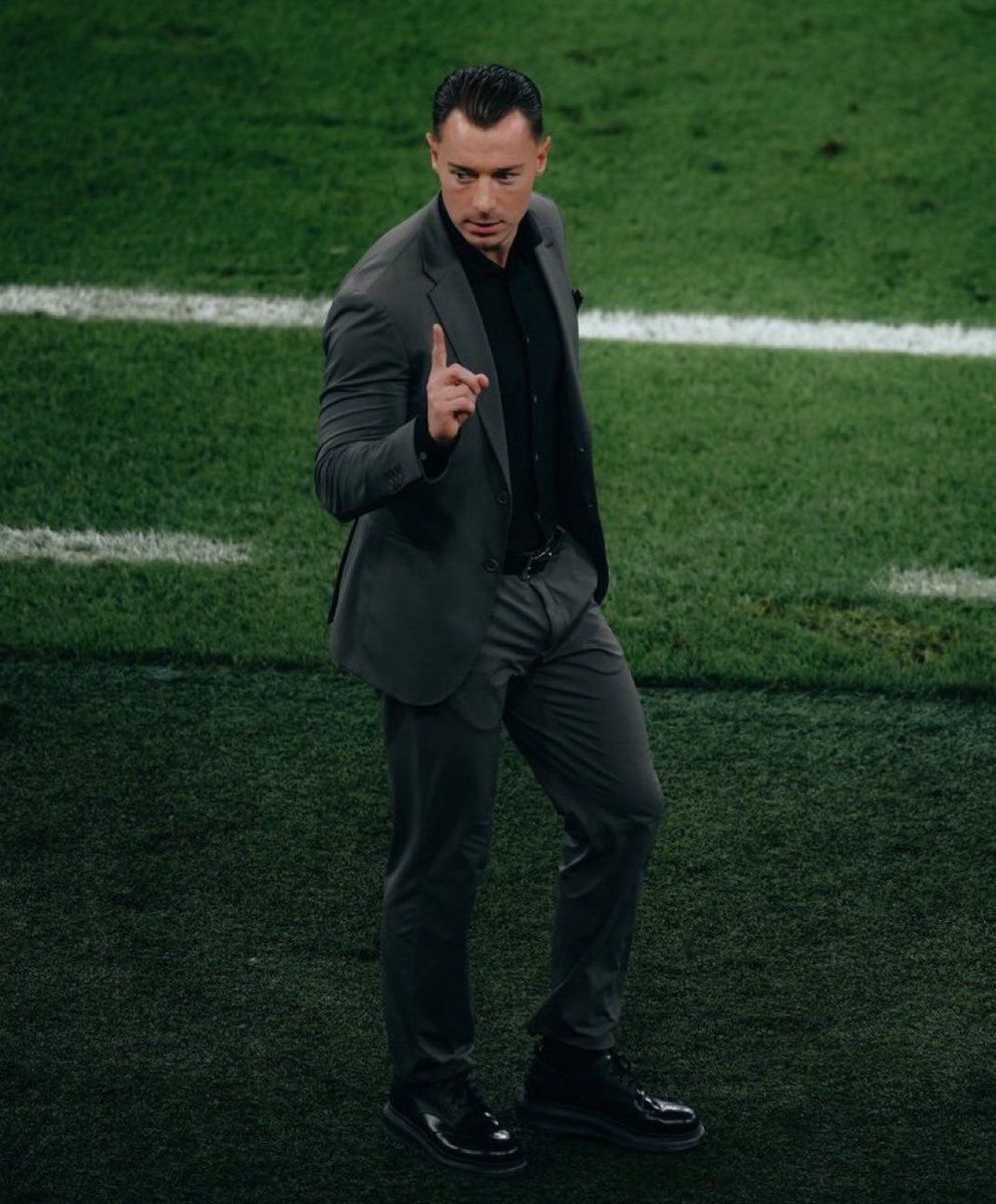 دياز tweet media