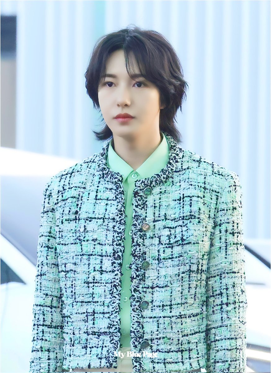 ᴍy ʙʟᴜᴇ ᴩᴀɢᴇ tweet media