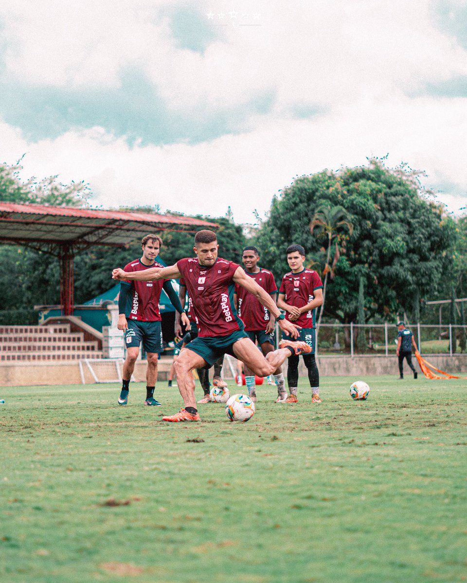América de Cali tweet media