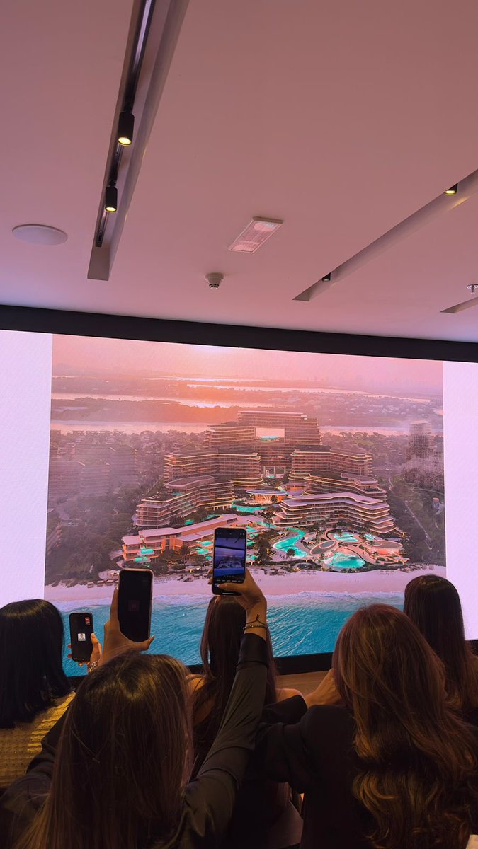 rubenhoque's tweet photo. From Hype to Intelligence - A More Mature Market
Dubai’s real estate market in 2026 is not the same as it was in 2022–2024.
Back then:
Momentum was driven by speed
Buyers chased growth
Decisions were often emotional
Today:
Momentum is driven by strategy
Buyers are focused on returns, structure, and long-term positioning
Decisions are calculated and data-led
This is a natural evolution of a maturing global market and it’s exactly what serious investors want.
#DubaiRealEstate #UAEInvestment #PropertyInvestment #WealthStrategy #OffPlanDubai #WhitehorseInternational