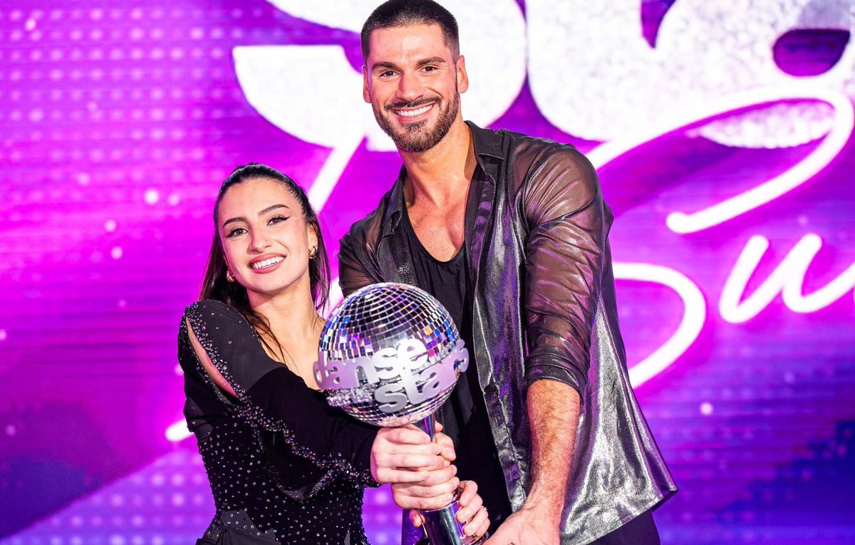 B R Y A N ✨ tweet media