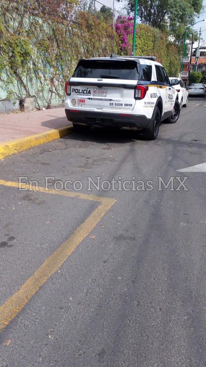 EnFocoNoticias1's tweet photo. #ULTIMAHORA | Se desata riña entre alumnos de la Secundaria 223 y la “Secundaria 91 República de Perú" en la colonia San Jerónimo Aculco, en la Magdalena Contreras. 

Reportan que hubo disparos con @rma de fu3go en la zona. https://t.co/9EyYvYVqWR