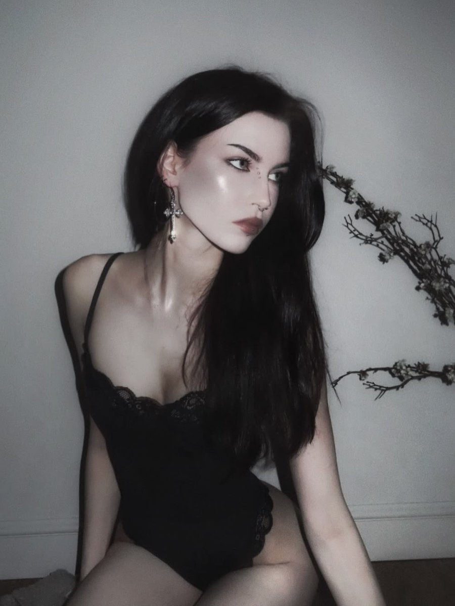 المهبولا tweet media