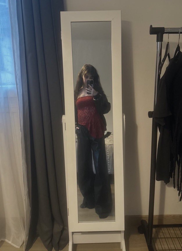 정국⁷ tweet media