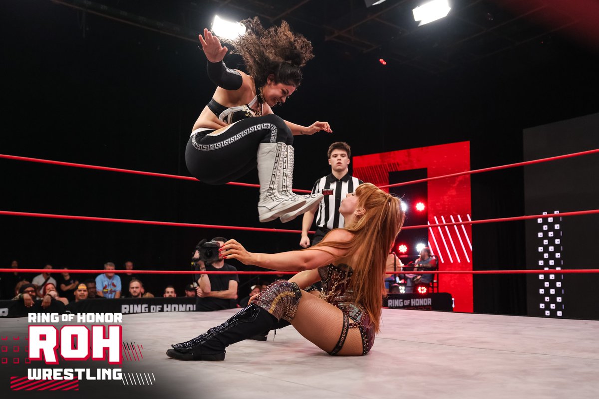 ringofhonor's tweet photo. .@RealIslaDawn and Persephone FIGHT with the chance to advance to Supercard of Honor in a Survival of the Fittest Qualifier at stake!

📺 Watch ROH TV on #HonorClub at https://t.co/8dcdtxqvDf https://t.co/4Neu7D35by