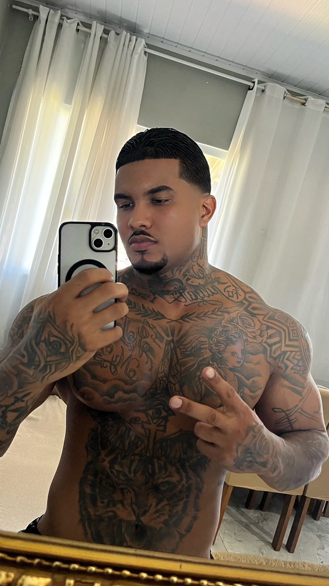 Carlos Henrique 👑 tweet media