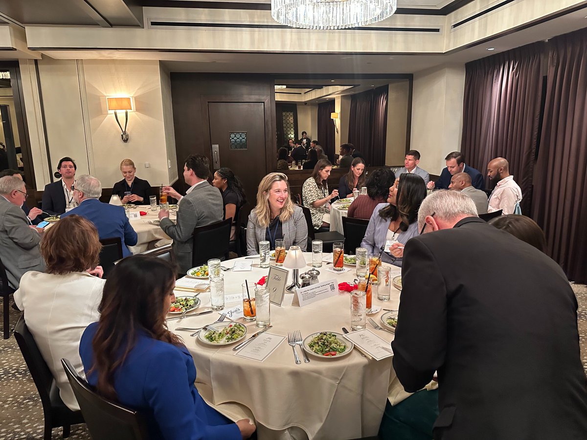 SGACNews's tweet image. Great discussion at SGAC and NCSL's Policy Roundtable Luncheon in DC this week.

Lobby the Lobster 🦞 stopped by to rep our Building Bridges campaign, in collaboration with the American Exchange Project.

#sgacnews #Lobbythelobster #Buildingbridges #AmericanExchangeProject
