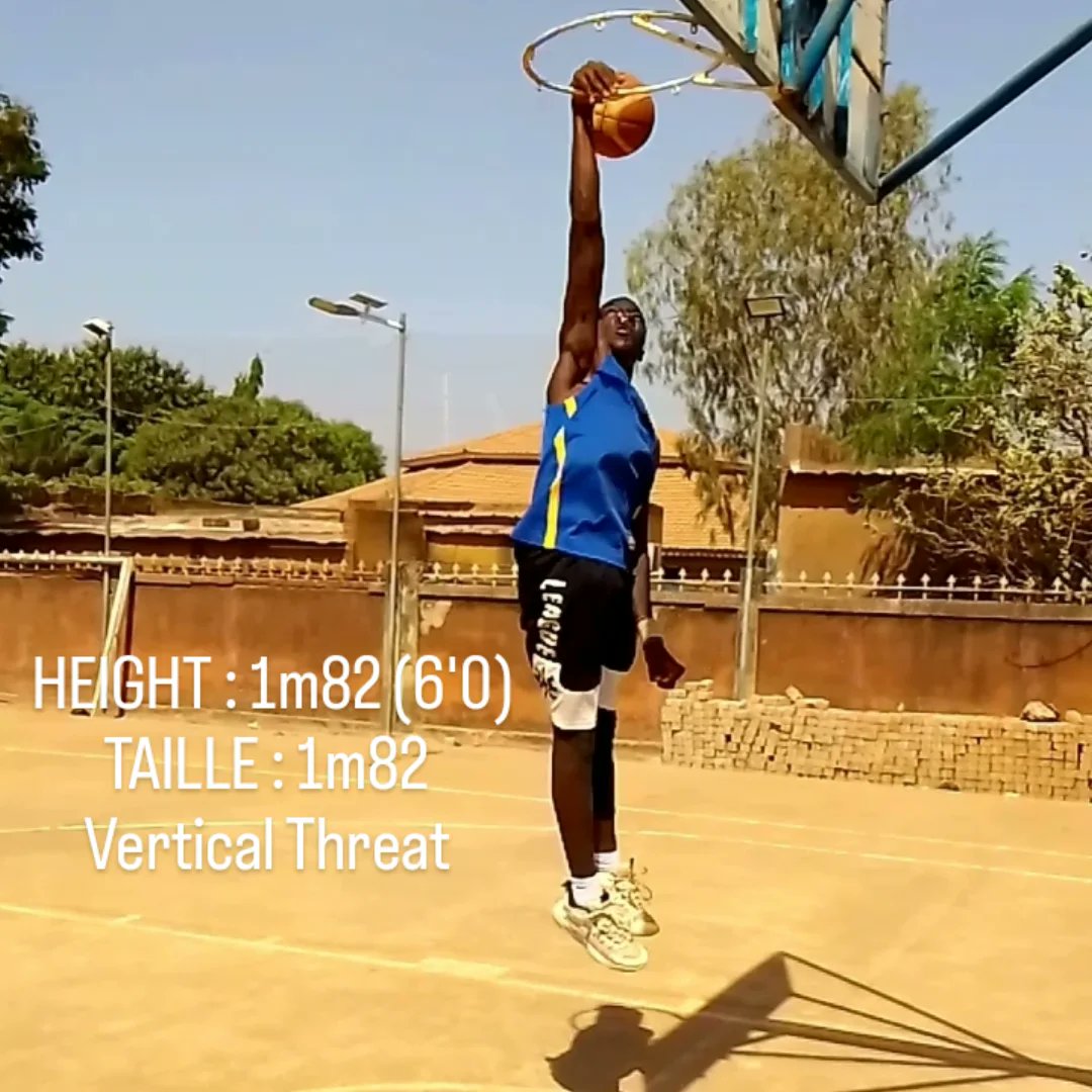 d_clau_24's tweet photo. Unsigned Senior | class of 2026

Height: 1m82 (6'0)
Wingspan: 2m02 (6'7.5'')
Hand Span:24cm(9.5")
Position: Guard/Wing
Location: BURKINA FASO

The eye sees the height, the court feels the wingspan
#TheBAL#NBAAfrica#NCAABasketball#Recruiting#Wingspan
@theBAL @nbaacademy https://t.co/ID56OHRpph