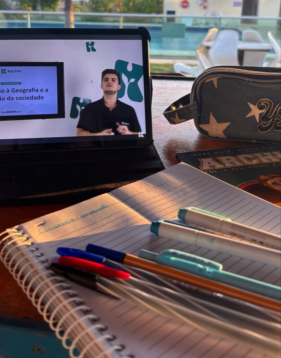 lulua 🏹 tweet media