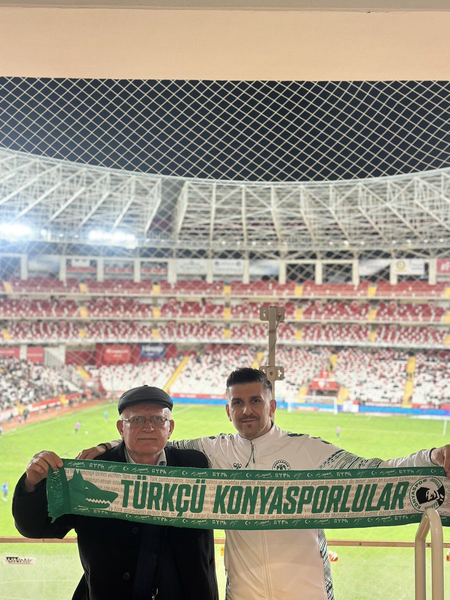 Vatansever426's tweet photo. #dayılarbilehayran
#konyaspor https://t.co/2c4RbZ6VEz